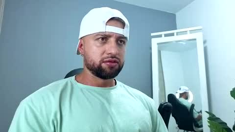 Maximus Owen online show from 12, 3, 2026