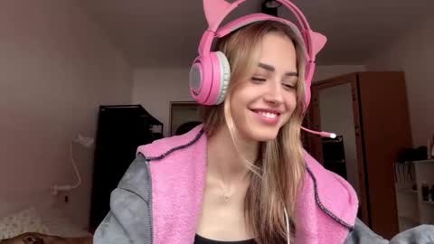 Eva online show from 5, 2, 2026