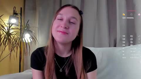 Snapshot of oziecarmona chatting on 18, 11, 2025 Caroline or just Lina online show from 18, 11, 2025