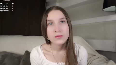 Snapshot of oziecarmona chatting on 10, 1, 2026 Caroline or just Lina online show from 10, 1, 2026