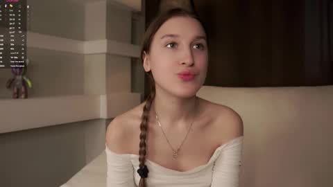 Snapshot of oziecarmona chatting on 13, 2, 2026 Caroline or just Lina online show from 13, 2, 2026