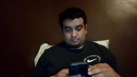 Snapshot of ozlo chatting on 13, 11, 2025 ozlo online show from 13, 11, 2025