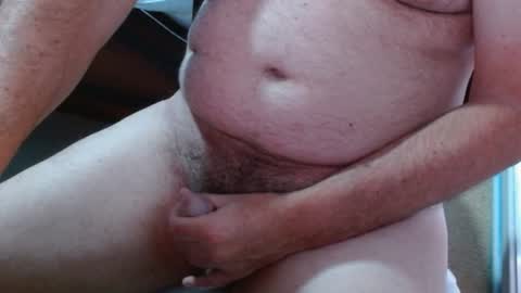 Snapshot of ozzieozzieoi chatting on 6, 1, 2025 HairyolOz online show from 6, 1, 2025