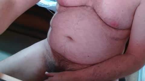 Snapshot of ozzieozzieoi chatting on 26, 2, 2026 HairyolOz online show from 26, 2, 2026