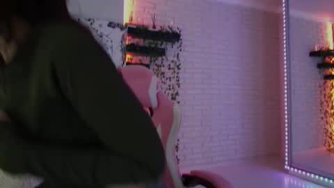 Snapshot of p0rsche911 chatting on 5, 12, 2024 Alice online show from 5, 12, 2024