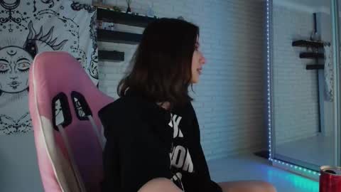 Snapshot of p0rsche911 chatting on 10, 12, 2024 Alice online show from 10, 12, 2024