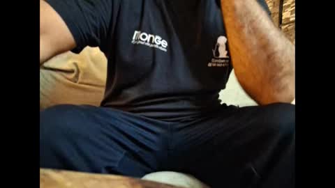 Snapshot of p326032 chatting on 31, 10, 2025 p326032 online show from 31, 10, 2025