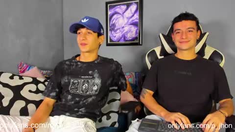 Snapshot of p_jhon chatting on 14, 6, 2026 P online show from 14, 6, 2026