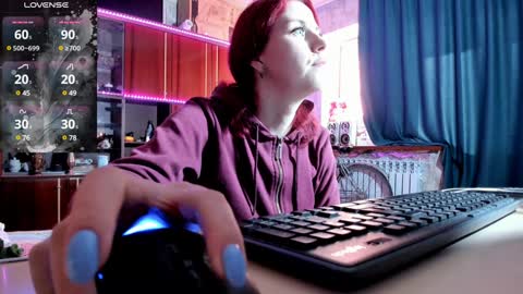 Ella online show from 28, 1, 2025