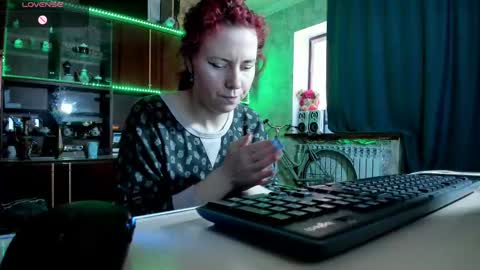 Ella online show from 9, 2, 2025