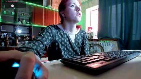 Ella online show from 9, 2, 2025