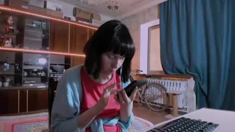 Snapshot of pa1e_pr1ncess chatting on 9, 6, 2026 Ella online show from 9, 6, 2026