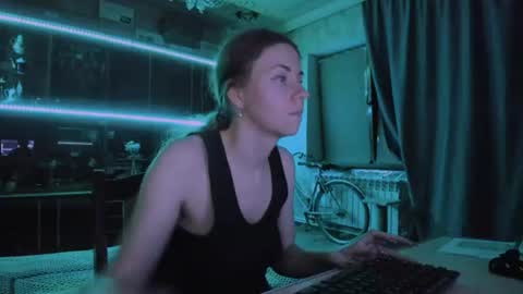 Snapshot of pa1e_pr1ncess chatting on 14, 7, 2026 Ella online show from 14, 7, 2026