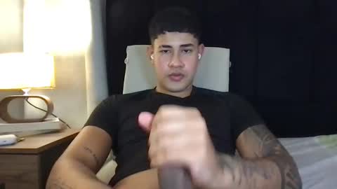 Snapshot of pablo_boston chatting on 5, 1, 2025 Javi online show from 5, 1, 2025