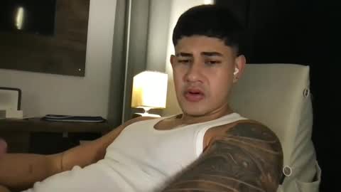 Snapshot of pablo_boston chatting on 16, 1, 2025 Javi online show from 16, 1, 2025