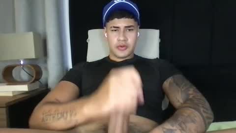 Snapshot of pablo_boston chatting on 25, 1, 2025 Javi online show from 25, 1, 2025