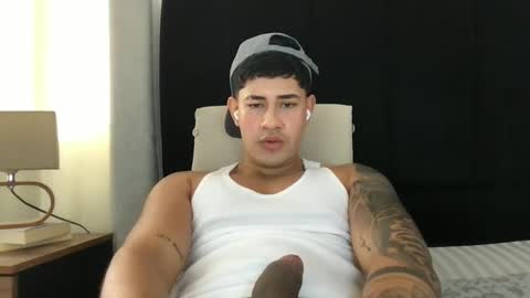 Snapshot of pablo_boston chatting on 12, 2, 2025 Javi online show from 12, 2, 2025