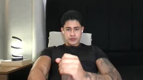 Snapshot of pablo_boston chatting on 3, 10, 2025 Javi online show from 3, 10, 2025