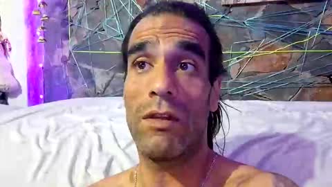 Snapshot of pablouyu chatting on 18, 2, 2025 pablouyu online show from 18, 2, 2025