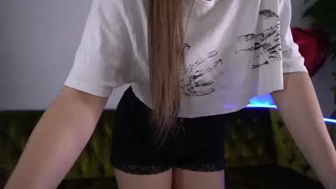 Snapshot of paigeprado chatting on 7, 3, 2025 Paige online show from 7, 3, 2025