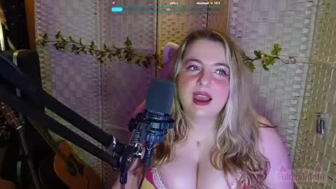 PaigeStation online show from 14, 5, 2026
