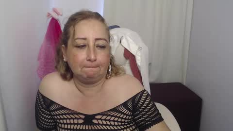 paiperhalliwey online show from 15, 1, 2025