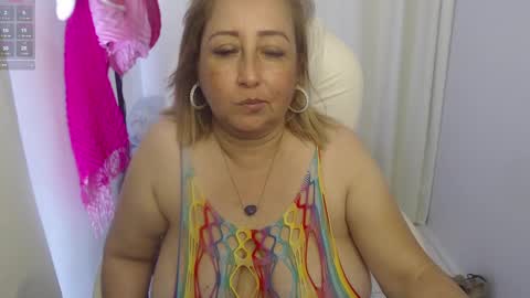 paiperhalliwey online show from 20, 2, 2025