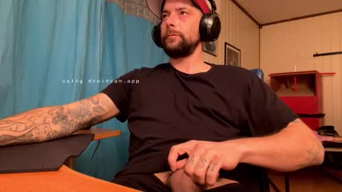 Snapshot of pajen33 chatting on 14, 11, 2025 pajen33 online show from 14, 11, 2025