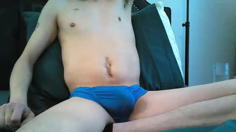 Snapshot of pale_atom chatting on 19, 1, 2025 Atom online show from 19, 1, 2025