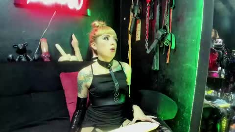 Snapshot of palomawells chatting on 11, 2, 2025 Paloma online show from 11, 2, 2025