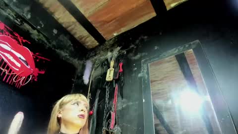 Snapshot of palomawells chatting on 11, 3, 2025 Paloma online show from 11, 3, 2025