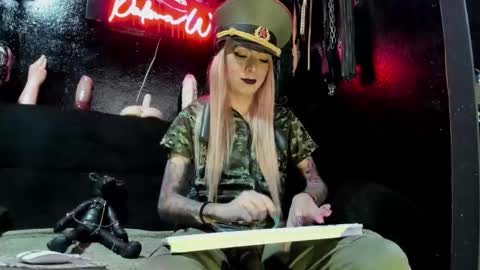 Snapshot of palomawells chatting on 24, 10, 2025 Paloma online show from 24, 10, 2025