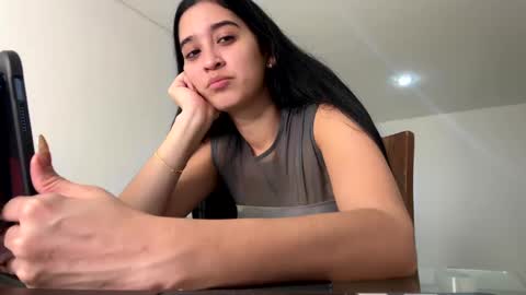 pamela_milleer online show from 5, 1, 2025