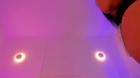 Manuela online show from 23, 10, 2025