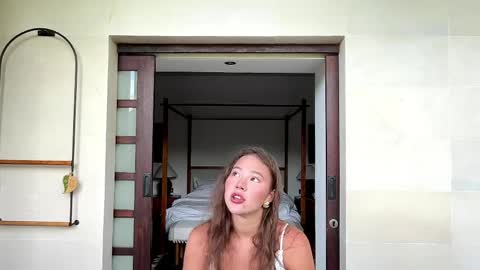 Kamila online show from 30, 4, 2026