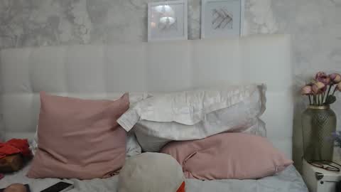 Pamella online show from 14, 9, 2025