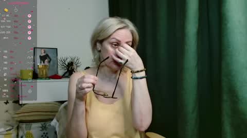 Snapshot of pamellamurphy chatting on 22, 4, 2026 pamellamurphy online show from 22, 4, 2026