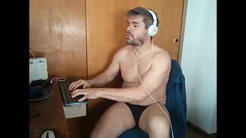 Snapshot of panchomadrid chatting on 30, 9, 2025 Pancho Madrid online show from 30, 9, 2025