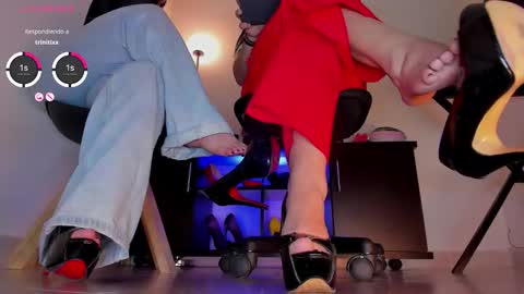 Snapshot of pandora__foster chatting on 21, 12, 2025 Pandora online show from 21, 12, 2025