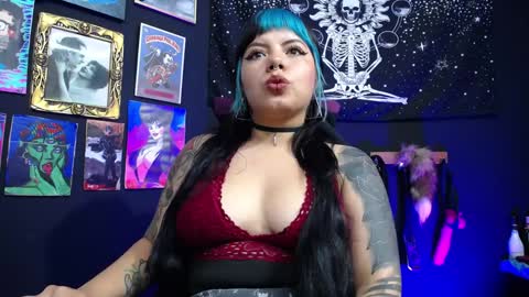 Snapshot of pandoragoddess chatting on 7, 1, 2025 online show from 7, 1, 2025