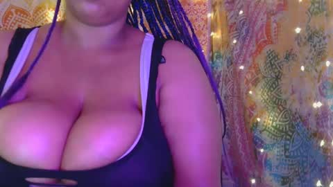 Nia Angels online show from 24, 2, 2025