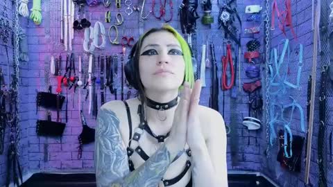Snapshot of pandoranez chatting on 8, 3, 2025 PandoraNez online show from 8, 3, 2025
