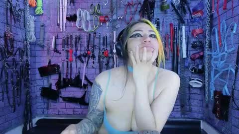 Snapshot of pandoranez chatting on 30, 9, 2025 PandoraNez online show from 30, 9, 2025