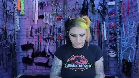 Snapshot of pandoranez chatting on 2, 10, 2025 PandoraNez online show from 2, 10, 2025
