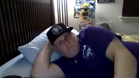 panos online show from 25, 2, 2025