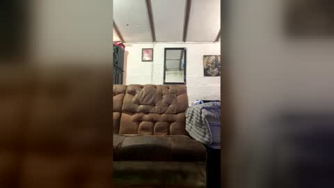 panthers_room online show from 25, 5, 2026