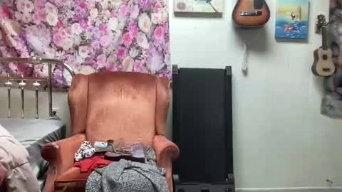 Pantiesofthefae online show from 24, 9, 2025