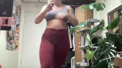 Pantiesofthefae online show from 6, 10, 2025