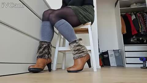 pantyhose_ggggg online show from 1, 4, 2026