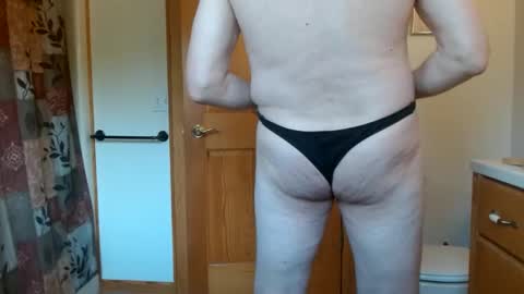 Snapshot of pantyjim19 chatting on 1, 2, 2025 PantyJim19 online show from 1, 2, 2025